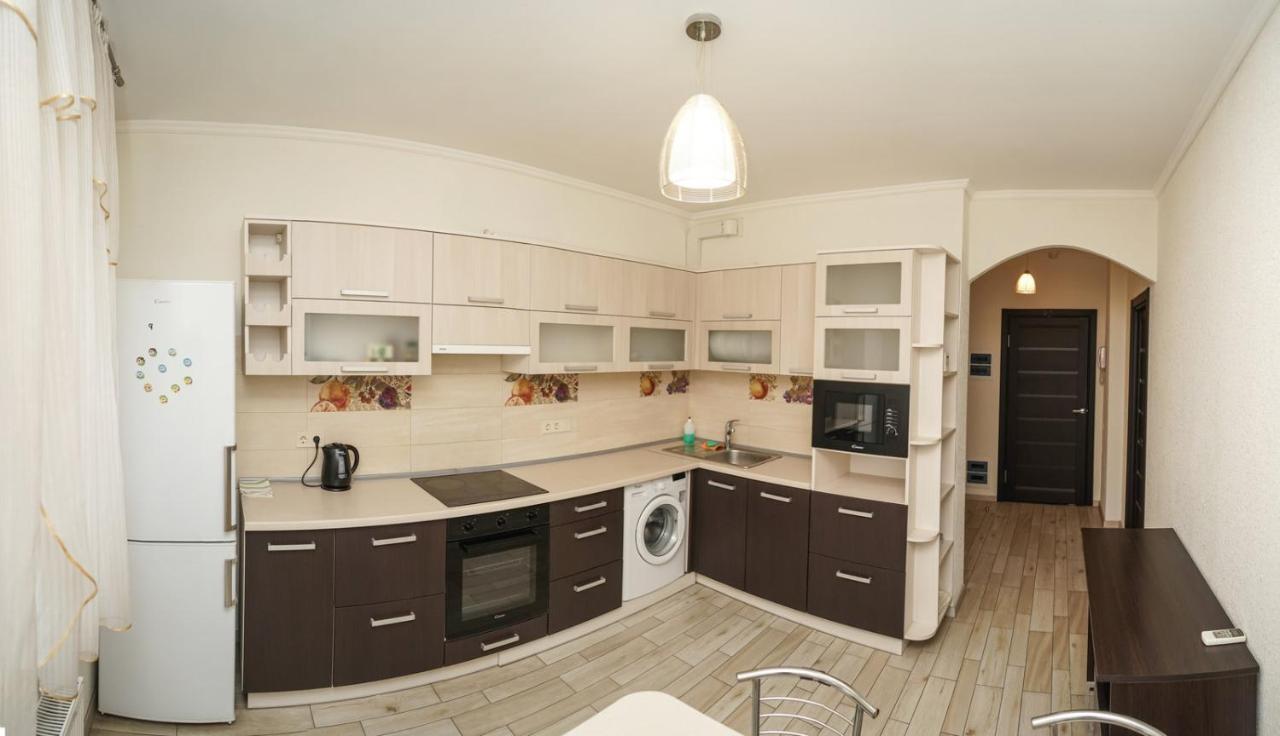 Kyiv Apartment On Chornovola 27 外观 照片