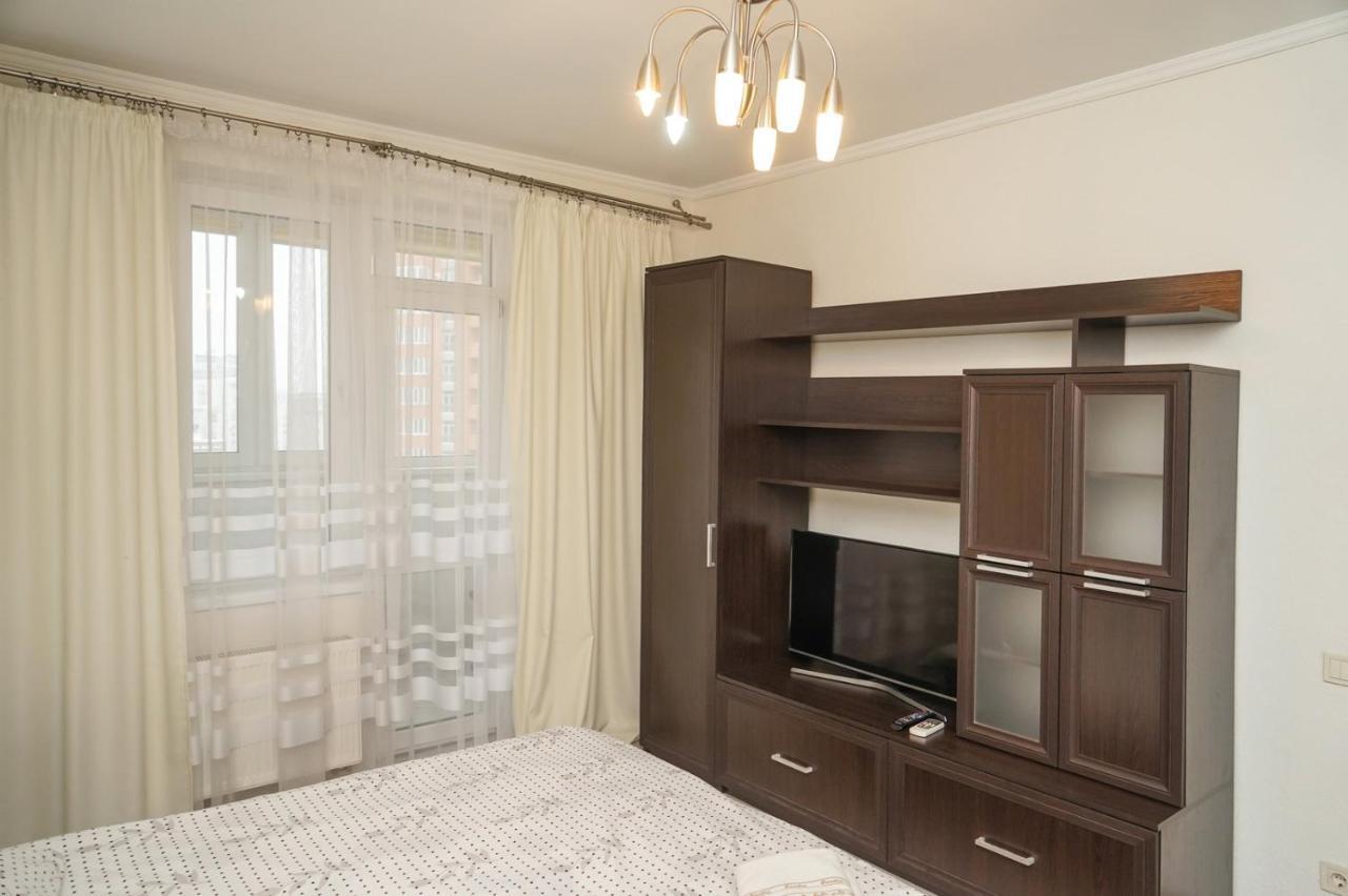 Kyiv Apartment On Chornovola 27 外观 照片